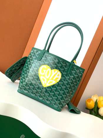 Uubags | Goyard Anjou Mini bag in green 20x10x20cm