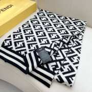 Uubags | Fendi black and white wool and cashmere scarf 36x180cm - 4