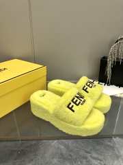 Uubags | Fendi fur slides in yellow 6cm - 6