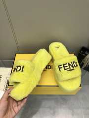 Uubags | Fendi fur slides in yellow 6cm - 2