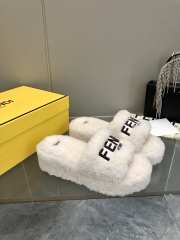 Uubags | Fendi fur slides in white 6cm - 5