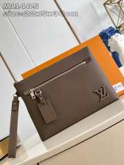 Uubags | Louis Vuitton M11485 Takeoff Pouch In Moka Brown 22x5x30cm - 1