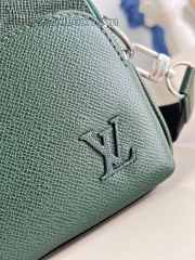 Uubags | Louis Vuitton M11657 Avenue Messenger Bag Green 15.5x7.5x22.5cm - 5