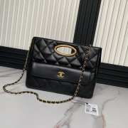 Uubags | Chanel Clutch Lambskin & Gold Plated Metal In Black 24x34x8cm - 1