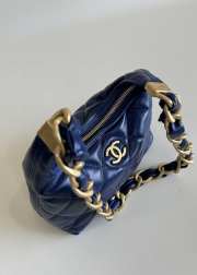 Uubags | Chanel Small Hobo Bag Shiny Lambskin & Gold Plated Metal Blue 22.5x19.5x8.5cm - 2