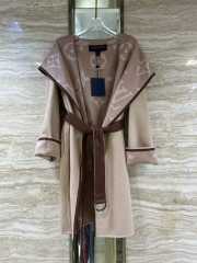 Uubags | Louis Vuitton 1A4PE7 Hooded Wrap Coat In Brown - 1