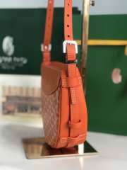 Uubags | Goyard Hirondelle bag in orange 25x6x17cm - 2