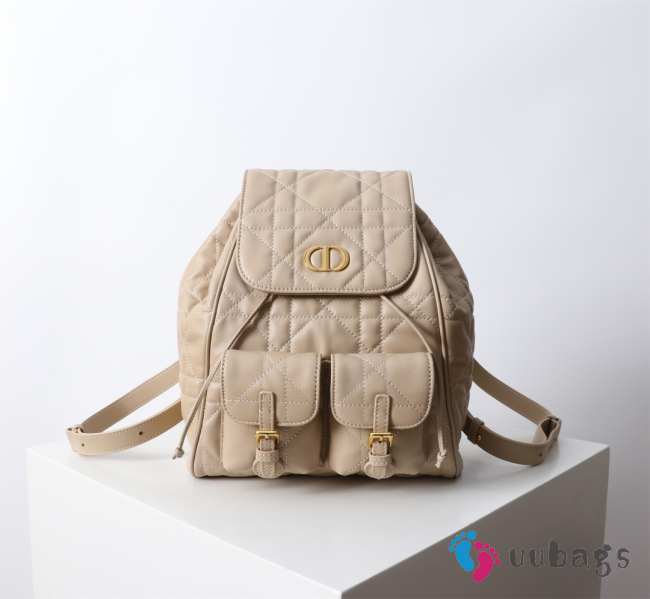 Uubags | Medium Dior Caro Backpack Beige Macrocannage Lambskin 23x26.7x12.5cm - 1