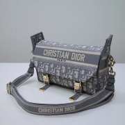 Uubags | Diorcamp small bag grey and white Mizza embroidery 23x15x8cm - 6