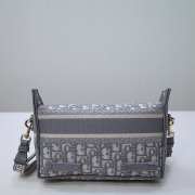 Uubags | Diorcamp small bag grey and white Mizza embroidery 23x15x8cm - 4