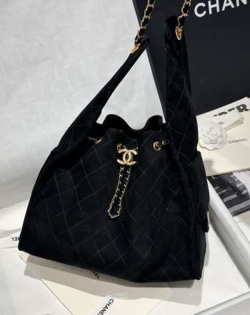 Uubags | Chanel 25C drawstring bucket bag velvet leather with gold buckle 31x15x41cm