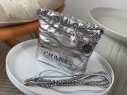 Uubags | Chanel 22 Mini Bag Metallic Lambskin & Lacquered Metal Silver 19x20x6.5cm - 4