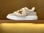 Uubags | Louis Vuitton Time out Monogram Lamb Fur Sneaker In Beige - 4