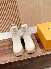 Uubags | Louis Vuitton Ruby Flat Ankle Boot In Cream Suede - 6