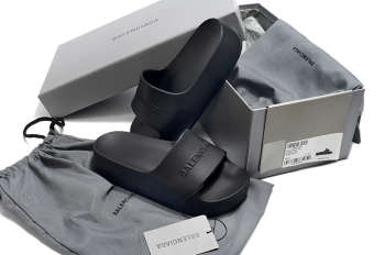 Uubags | Balenciaga women's platform slippers (gift)