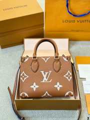 Uubags | Louis Vuitton M12513 OnTheGo PM Bag 25x19x11.5cm - 2