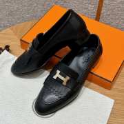 Uubags | Hermes Royal Black Loafer in goatskin with fringe detail and gold buckle - 5