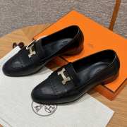 Uubags | Hermes Royal Black Loafer in goatskin with fringe detail and gold buckle - 4