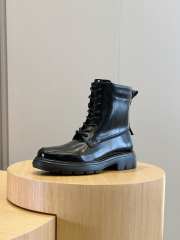 Uubags | Ferragamo Combat boot with maxi-tongue in black patent - 4