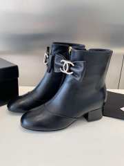 Uubags | Chanel calfskin ankle boots with tie bow in black - 5