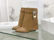 Uubags | Givenchy Shark Lock Ankle Boots In Light Brown Leather 9cm - 1