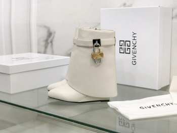 Uubags | Givenchy Shark Lock Ankle Boots In White Leather 9cm