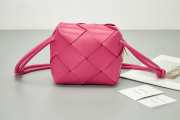 Uubags | Bottega Veneta mini cassette camera bag in pink soft lambskin leather 14.5x14.5x7.5cm - 1