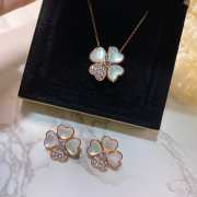 Uubags | Van Cleef & Arpels Cosmos clip pendant, 18K rose gold, diamond, mother-of-pearl necklace - 1