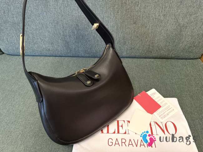 Uubags | Valentino hobo black bag 24x30x3cm - 1