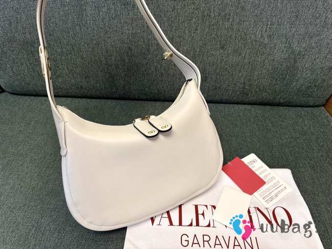 Uubags | Valentino hobo white bag 24x30x3cm - 1