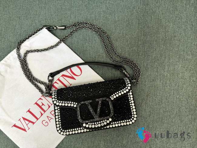 Uubags | Valentino Garavani Locò imitation crystal bag in black 19x10.5x5cm - 1