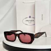 Uubags | Prada PRB05S sunglasses with logo - 5