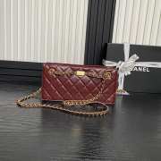 Uubags | Chanel Clutch Shiny Lambskin & Gold Plated Metal In Burgundy 13x27x7cm - 6