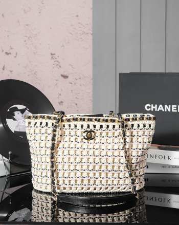 Uubags | Chanel small shopping bag cotton crochet & gold-tone metal In beige, white, black and pink