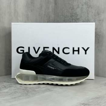 Uubags | Givenchy sneakers lightweight and technical transparent sole in black