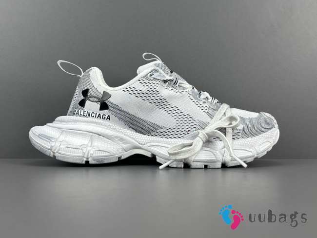 Uubags | Balenciaga Under Armour 3xl Knit Sneaker in White/black - 1