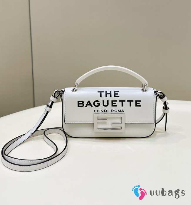 Uubags | Fendi x Marc Jacobs Baguette Phone Pouch Printed Leather In White 17x10x2cm - 1