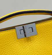 Uubags | Fendi Peekaboo ISeeU X-Cross Yellow leather bag 23x14.5x6cm - 4