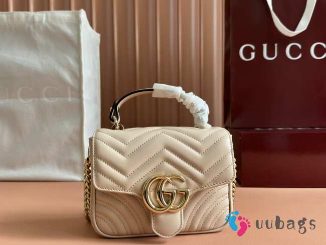 Uubags | Gucci Marmont mini top handle bag in light beige with gold buckle 17x13x6cm - 1