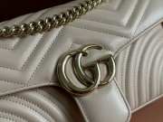 Uubags | Gucci Marmont small shoulder bag in light beige with light gold-toned hardware 26x15x7cm - 2