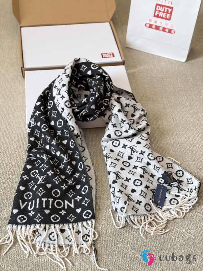 Uubags | Louis Vuitton Monogram Scarf 01 70x180cm - 1