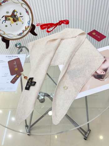 Uubags | Loro Piana Cashmere Scarf In White