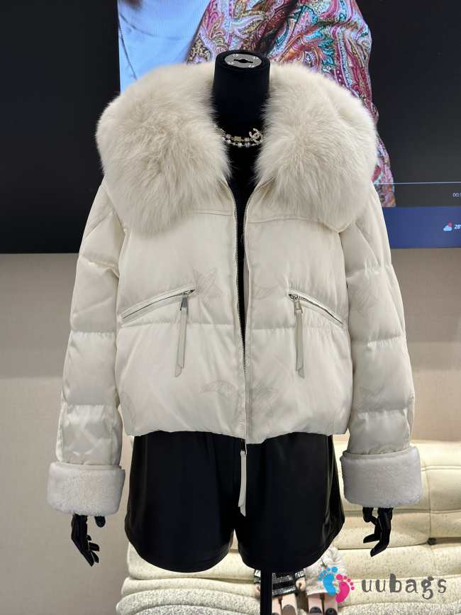 Uubags | MaxMara Down Jackets Fur Collar In White - 1