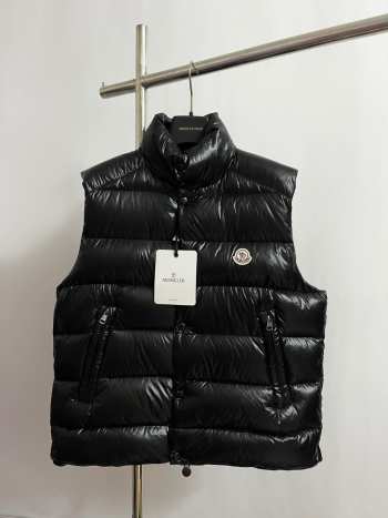 Uubags | Moncler Tibb Men's Down Vest In Black 