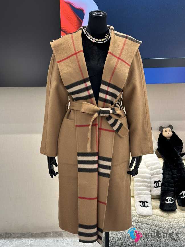 Uubags | Burberry wool Wrap Coat - 1