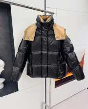 Uubags | Moncler Parana Hooded Short Down Jacket In Black  - 1