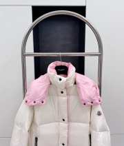 Uubags | Moncler Parana Hooded Short Down Jacket In White/Pink - 2