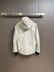 Uubags | Moncler hooded down jacket in white - 4