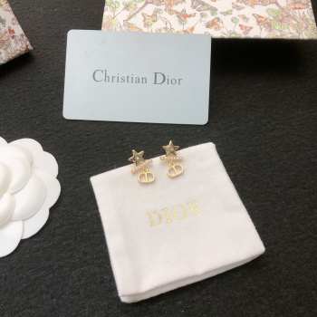 Uubags | Dior Petit CD Earrings Gold-Finish Metal with White Resin Pearl