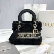 Uubags | Dior Medium Lady D-Lite Bag Ecru Cannage Lambskin Shearling In Black 24x21x12cm - 1